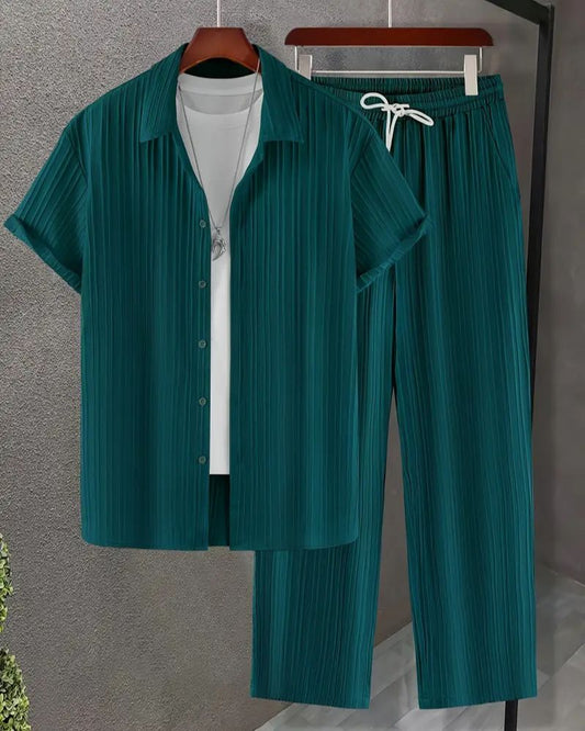 Deep Green Voyage Set – Textured Comfort for Airport & Resort Living